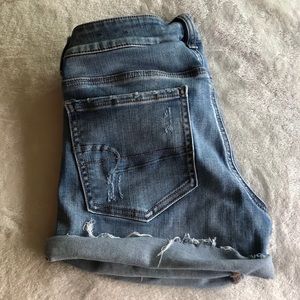 American Eagle Shorts ‼️